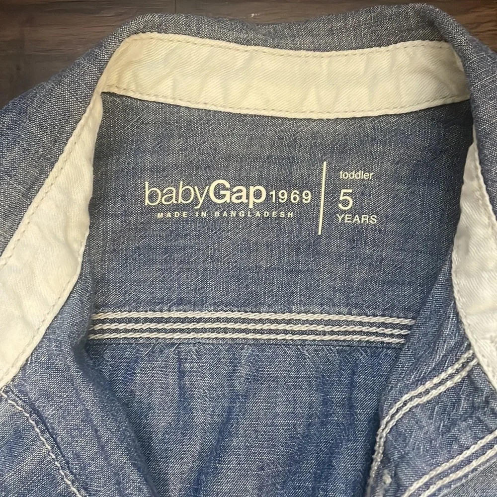 Sz 5 Baby Gap Chambray shirt